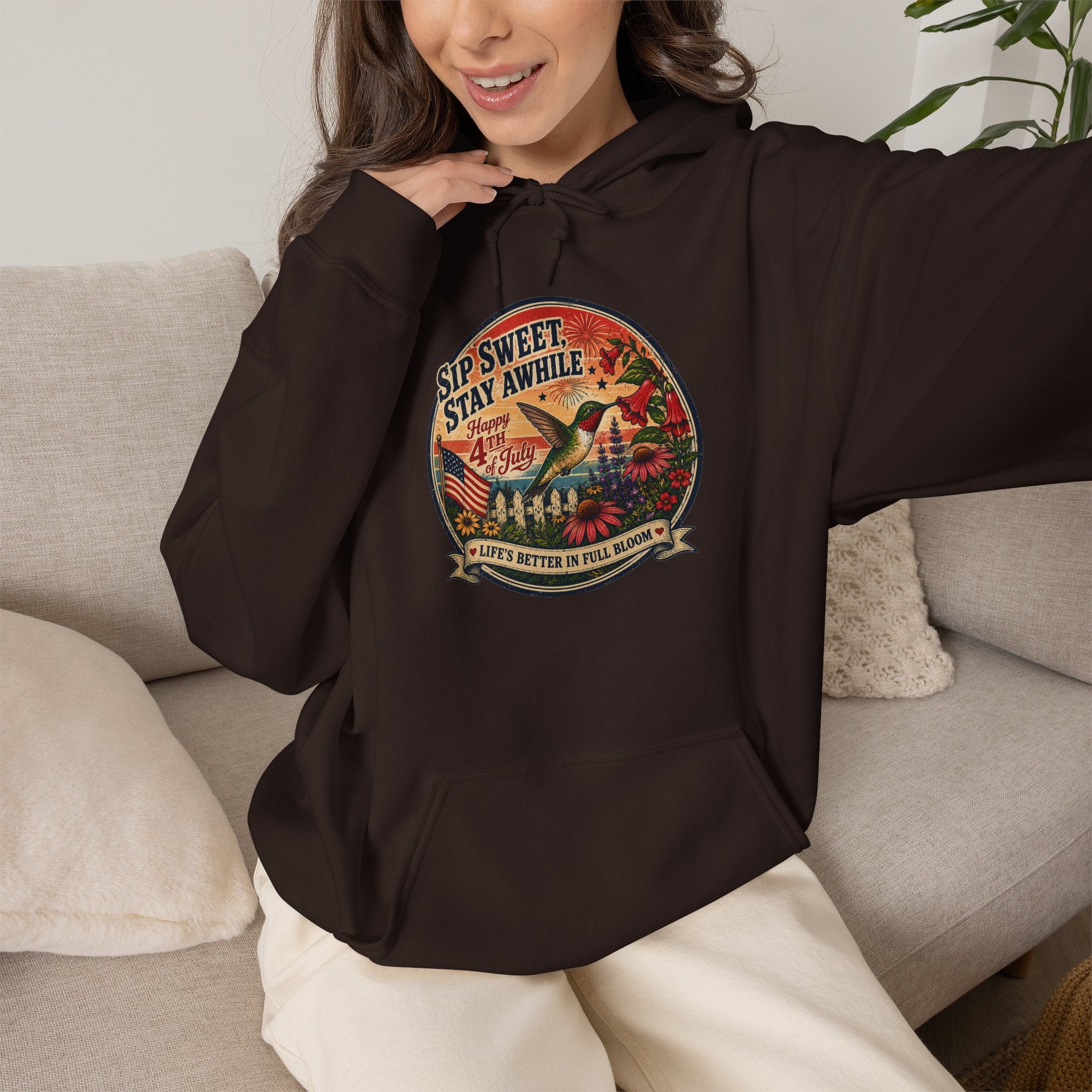 oryggy - america-250-unisex-heavy-blend™-hooded-sweatshirt-hummingbird-tee - Vintage Patriotic Apparel