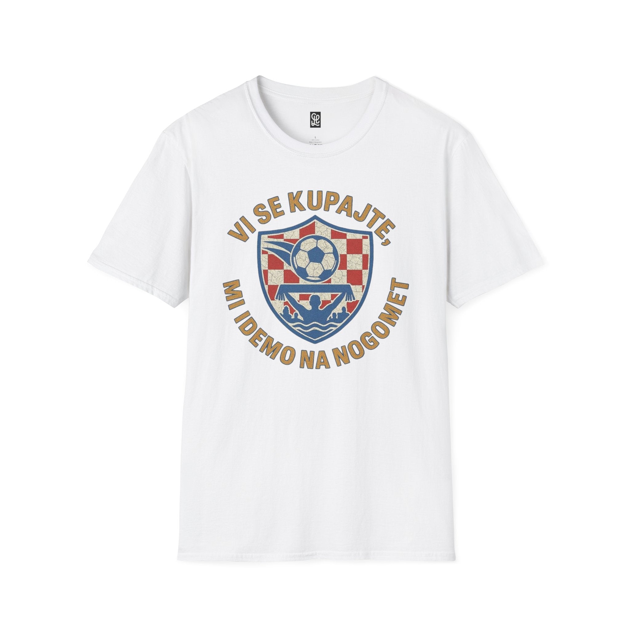 fifa-world-cup-2026-crest-t-shirt-vi-se-kupajte-mi-idemo-na-novo-igraliste-retro-croatian-design - Retro Football Apparel oryggy