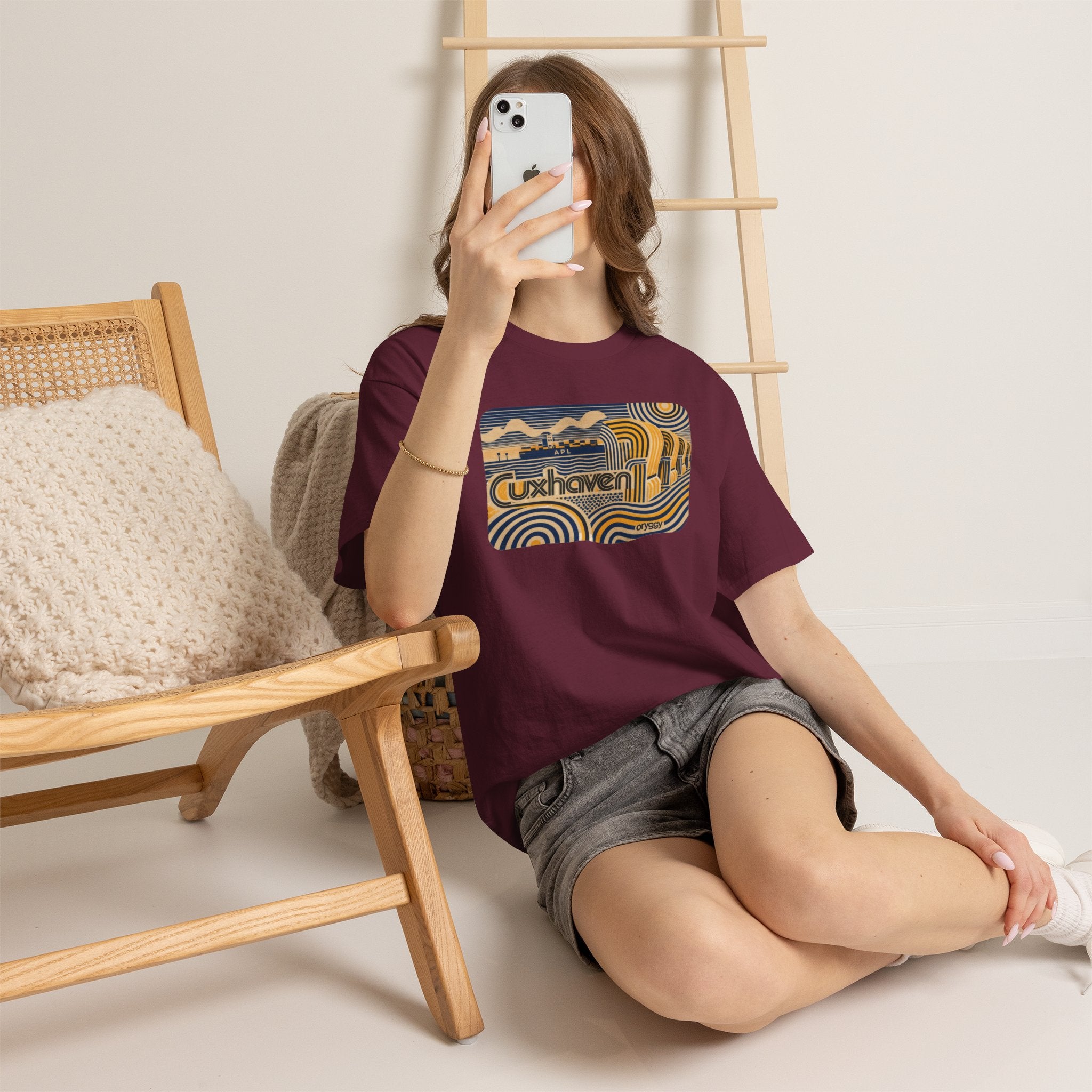 oryggy Originals Summer line Cuxhaven Retro Wave T‑Shirt — Vintage Coastal Graphic Tee