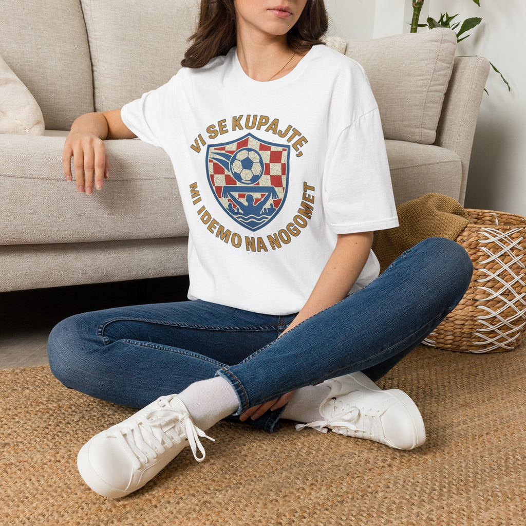 FIFA World Cup 2026 Personalized T‑Shirt — “Vi se kupajte, mi idemo na nogomet” Retro Croatian Design