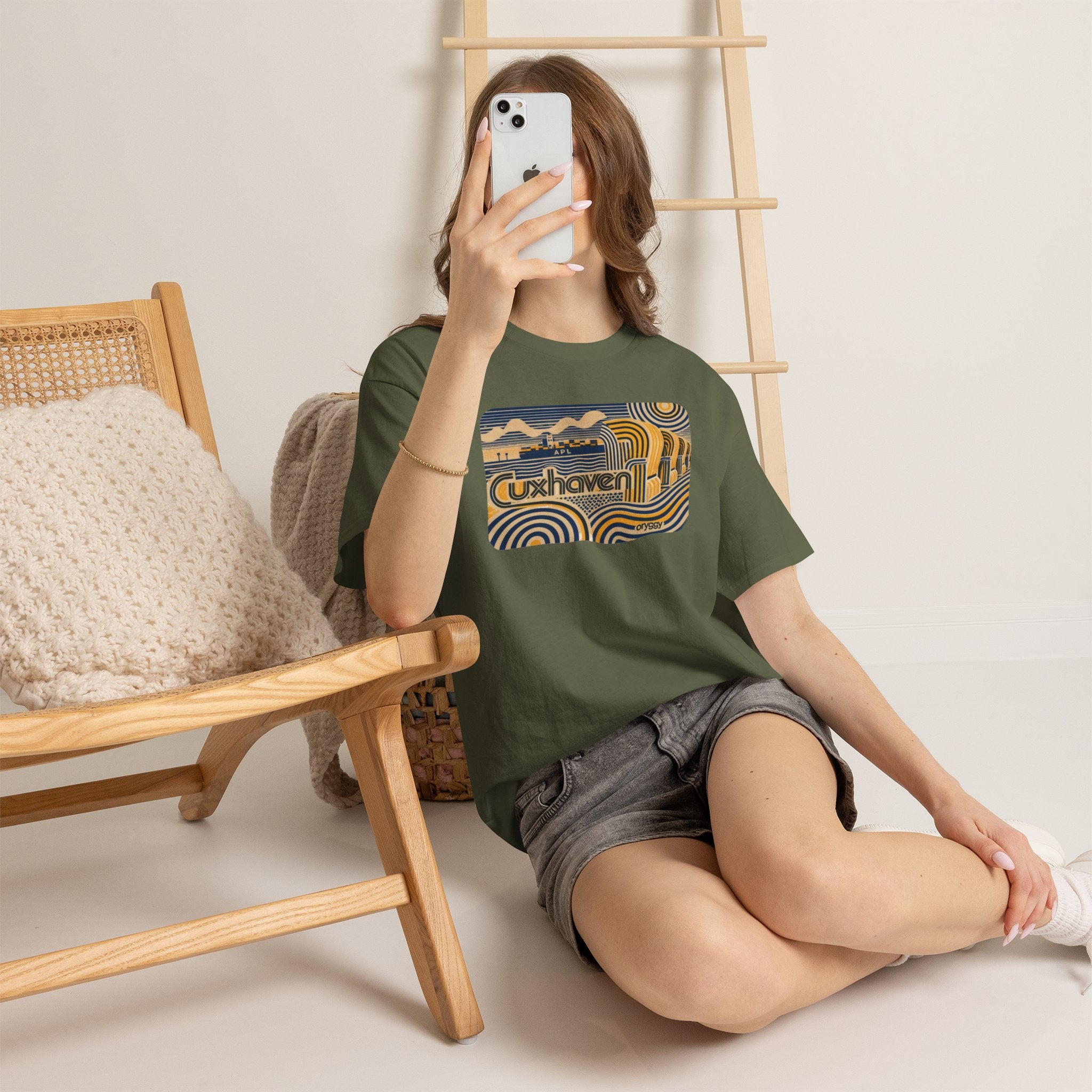 oryggy Originals Summer line Cuxhaven Retro Wave T‑Shirt — Vintage Coastal Graphic Tee