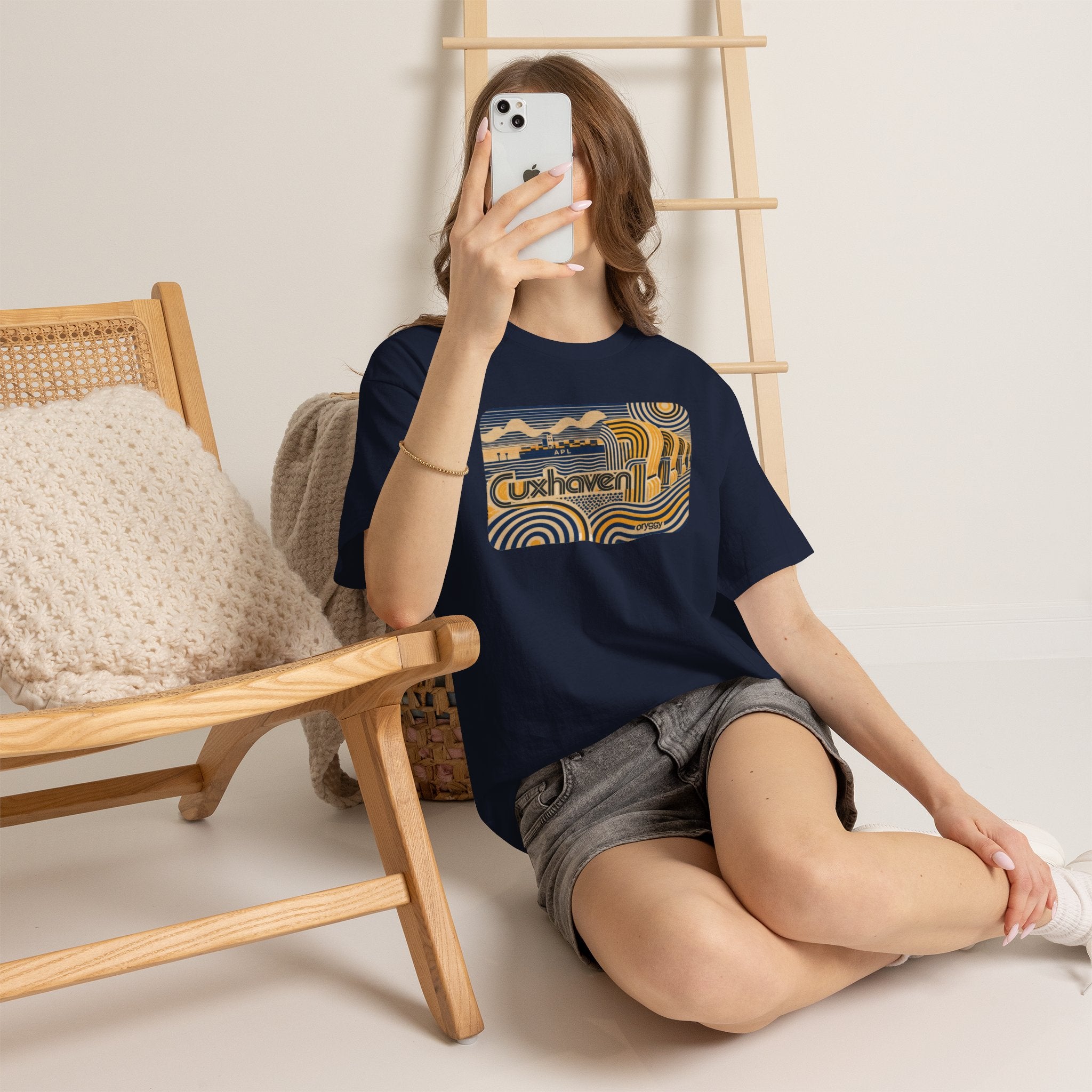 oryggy Originals Summer line Cuxhaven Retro Wave T‑Shirt — Vintage Coastal Graphic Tee