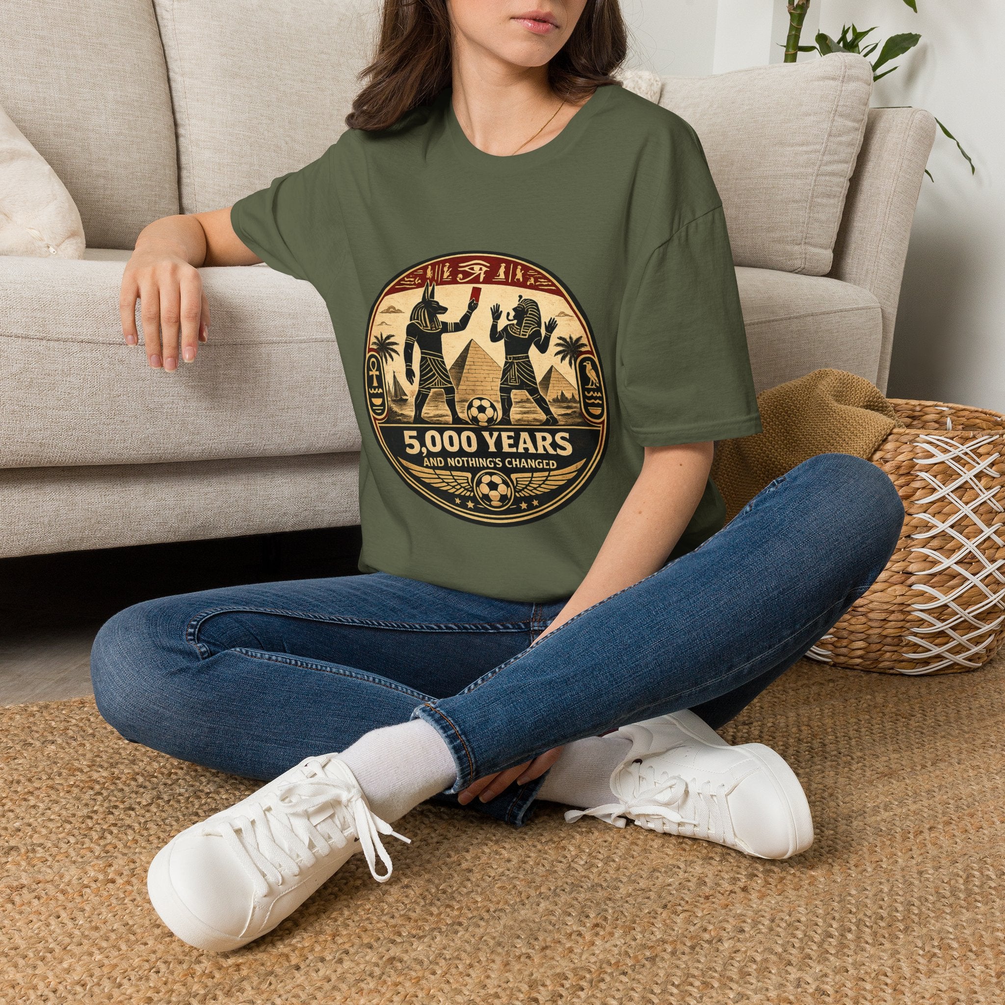 fifa-2026-ancient-egypt-t-shirt-5-000-years-nothings-changed-vintage-pyramid-design - Retro Football Apparel oryggy