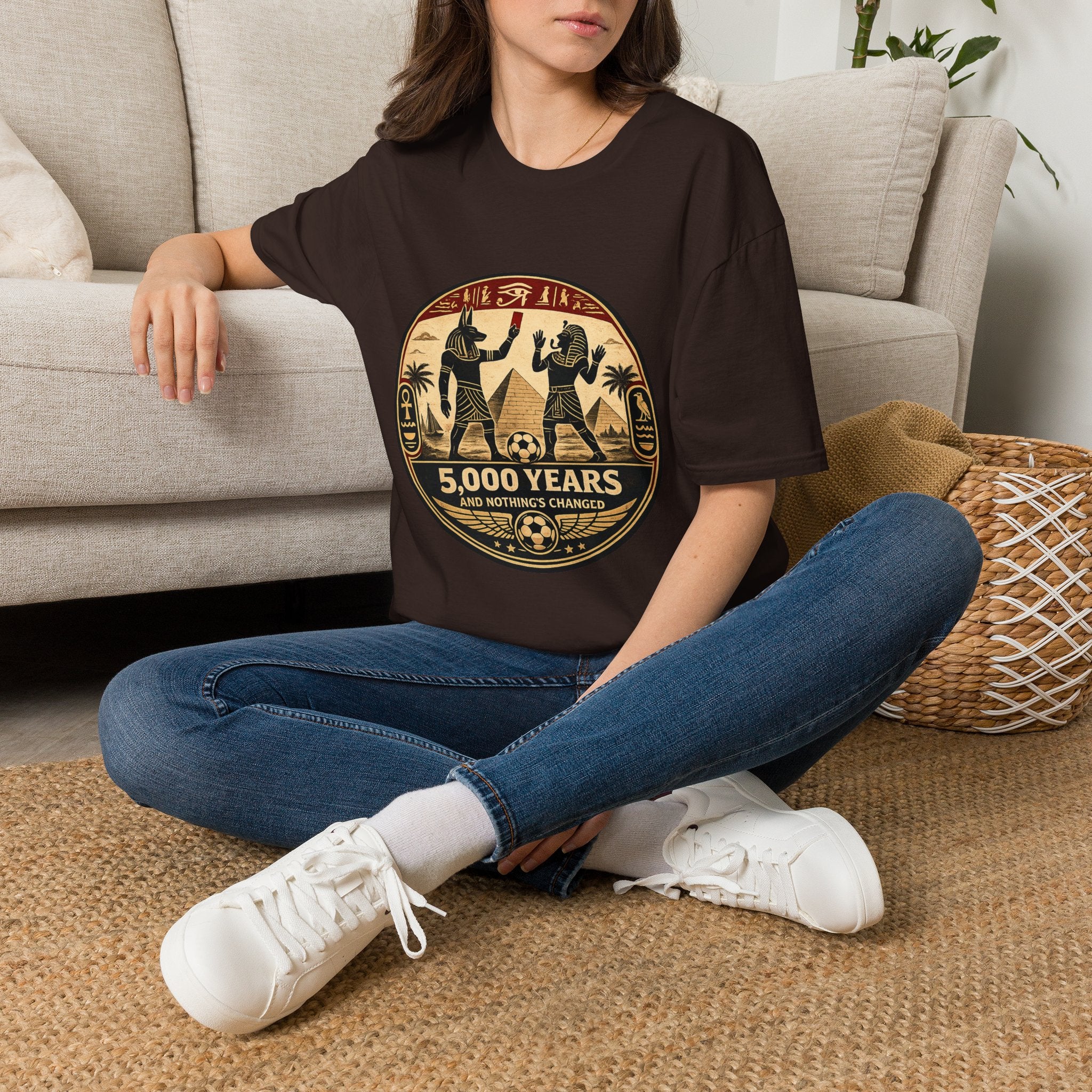 fifa-2026-ancient-egypt-t-shirt-5-000-years-nothings-changed-vintage-pyramid-design - Retro Football Apparel oryggy